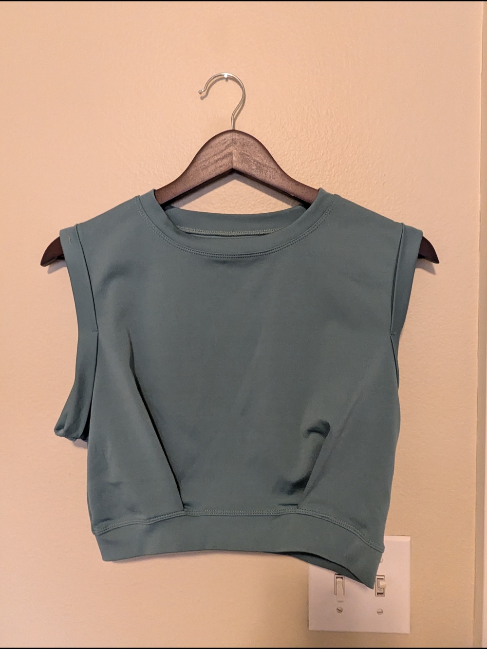 Women's small HALARA Teal Cropped Muscle Tank